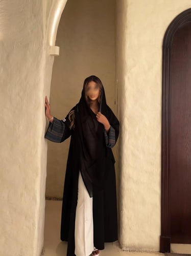 عباية ملاذ بقماش شمالي وقصة نص كلوش