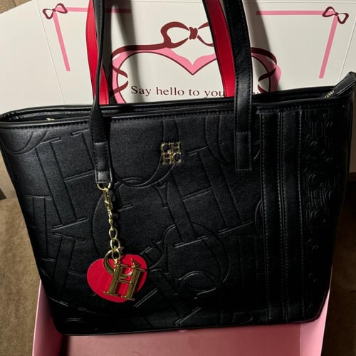 كارولينا هيريرا