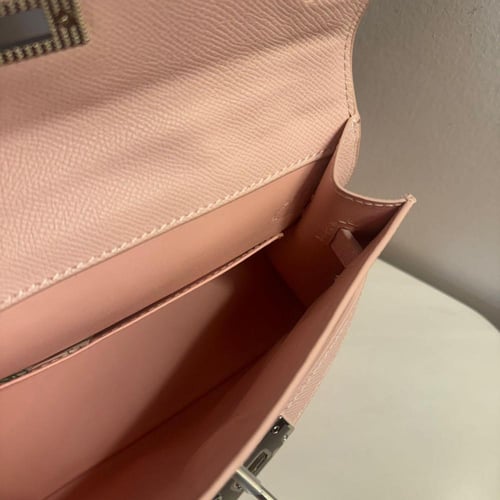 كيلي بينك فاتح مقاس 22 سم