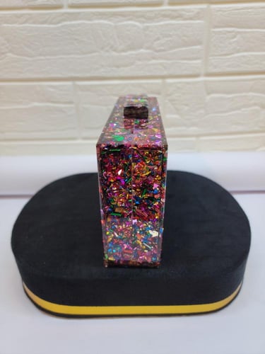 حقيبه كلاتش سهره ملونه