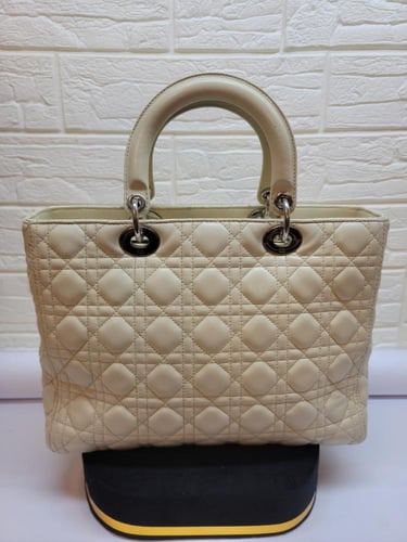 حقيبه ديور مستخدم