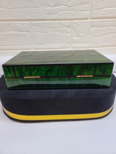 حقيبه كلاتش سراميك