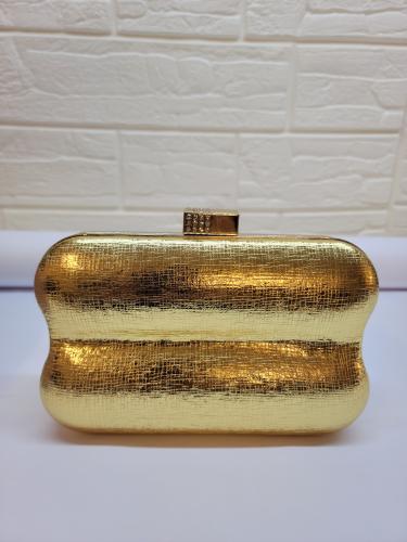 حقيبه كلاتش دهبي