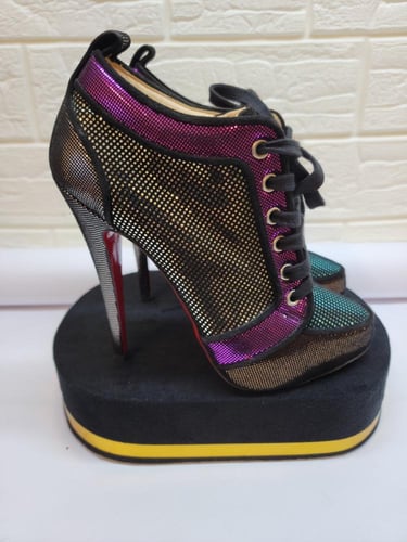 حذاء كاحل فينوس اورلاتو لوبوتان مستخدم مقاس 37