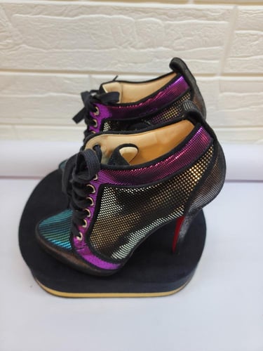 حذاء كاحل فينوس اورلاتو لوبوتان مستخدم مقاس 37