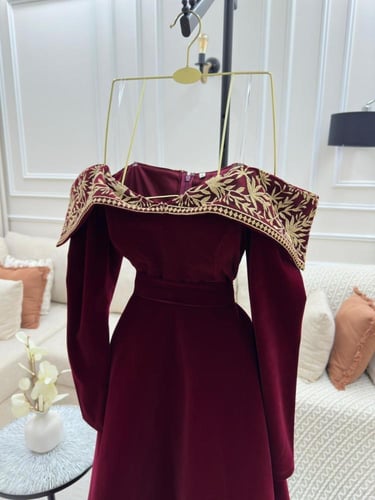 فستان سهرة كلوش