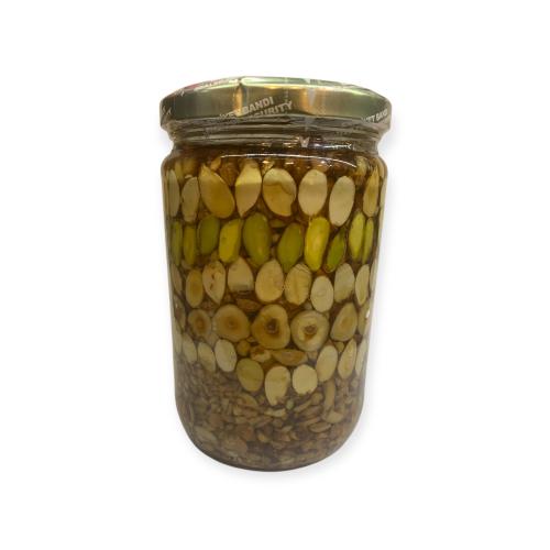 مكسرات بالعسل