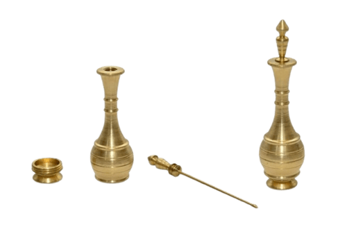 مكحلة نحاسية ذهبية