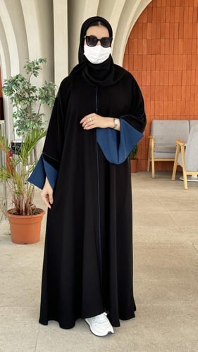 عباية وفاء ازرق