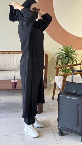 عباية سفر اسود قبعة
