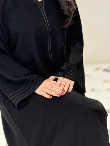 عبايه أسماء