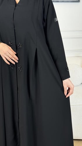 عباية حسناء