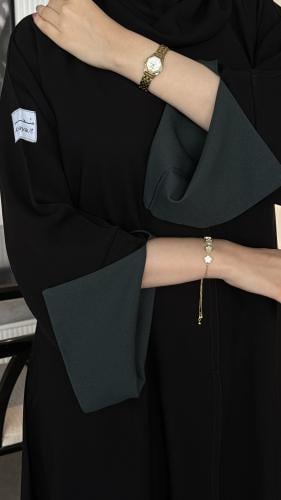 عباية وفاء زيتي