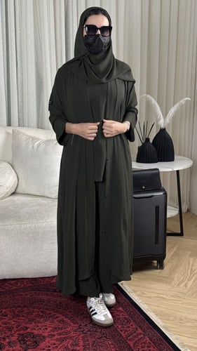 عباية سفر زيتي