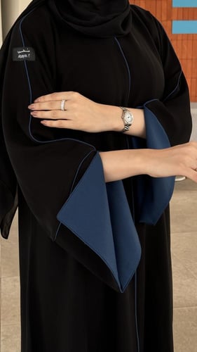 عباية وفاء ازرق