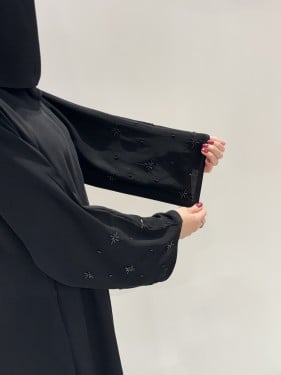 عبايه هيفاء