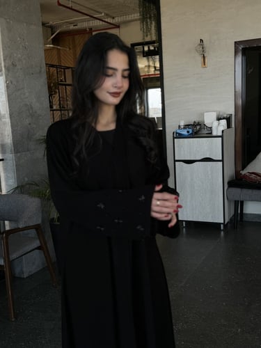 عبايه هيفاء