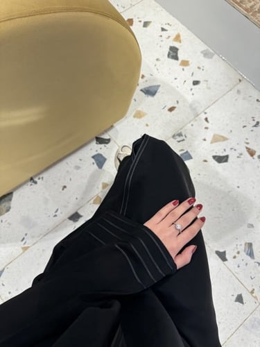 عبايه أسماء