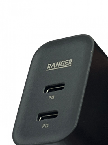 rangerشاحن GaN بقدرة 45 واط مزود بميزة SmartID ومخ...