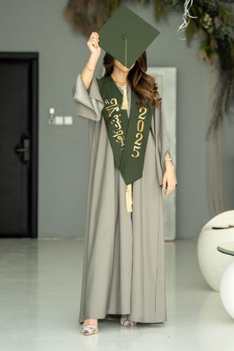 طقم عباية تخرج
