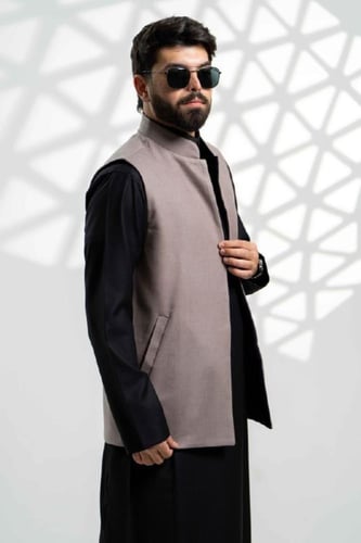 سديري جوخ دبل فيس بيج + أسود