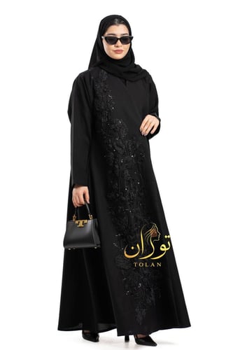 عباية وهاجة بتطريز ورد مع شك خرز