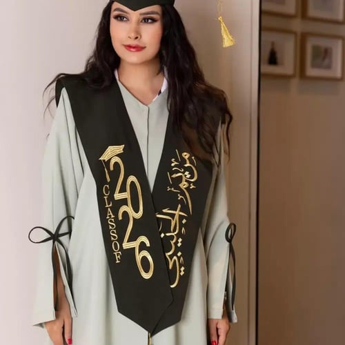 عبايات تخرج 2026