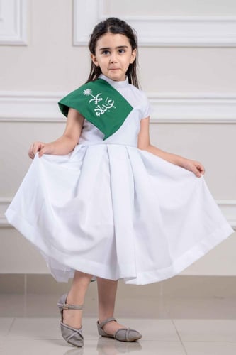 فستان اليوم الوطني