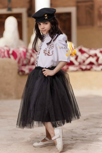 طقم يوم التأسيس بناتي (أسودxأبيض)