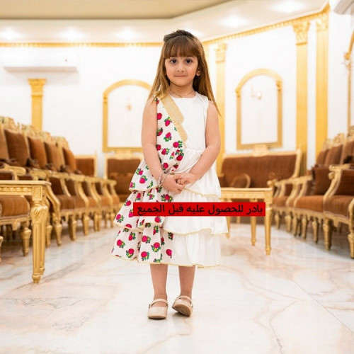 فستان شالكي ابيض