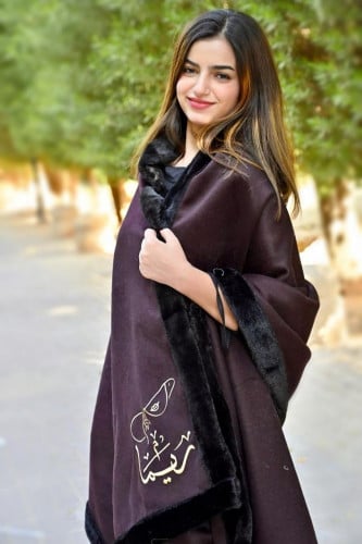 سكارف شتوي نسائي بني