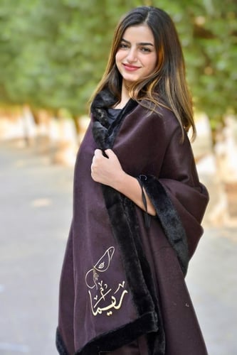 سكارف شتوي نسائي بني