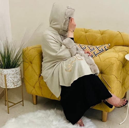 وشاح شتوية أنيقة ودافئة