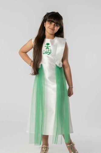 فستان اليوم الوطني