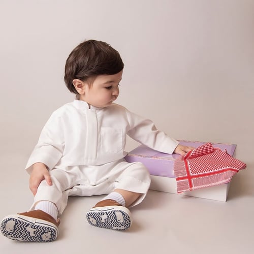 بربتوز اطفال مع مريوله الشماغ