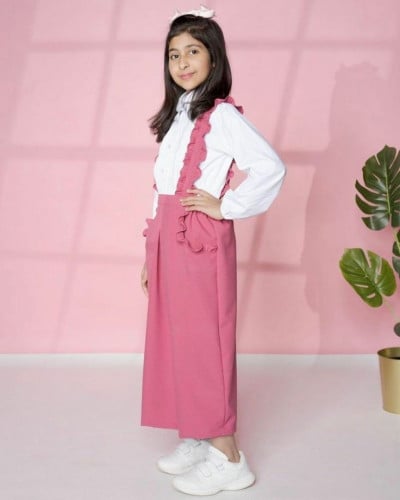 مريول ابتدائي