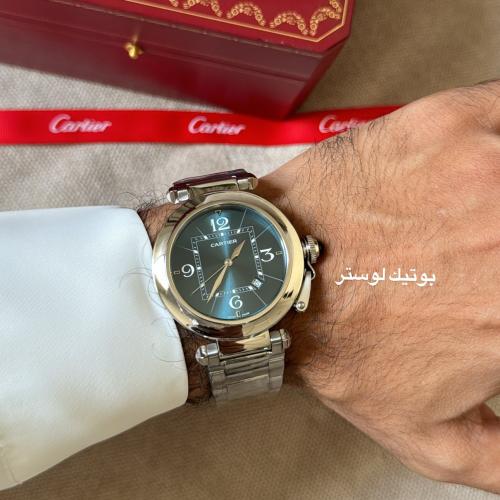 ساعة كارتييه دو باشا الجديدة