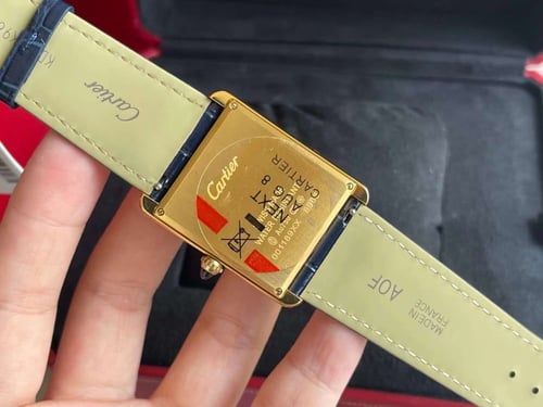 ساعة كارتير تانك جلد الاكثر طلباً
