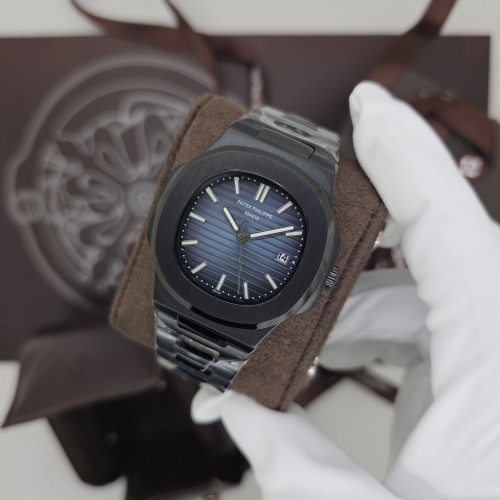 ساعة باتيك فيليب ستيل