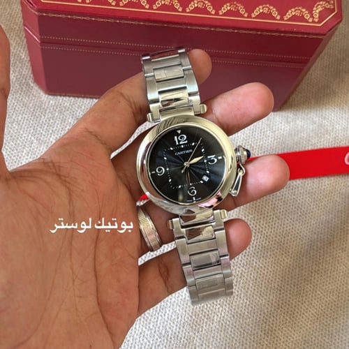 ساعة كارتييه دو باشا الجديدة