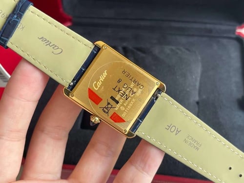 ساعة كارتير تانك موست الاكثر طلباً