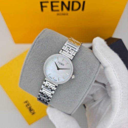 ساعة فندي FENDI نسائي