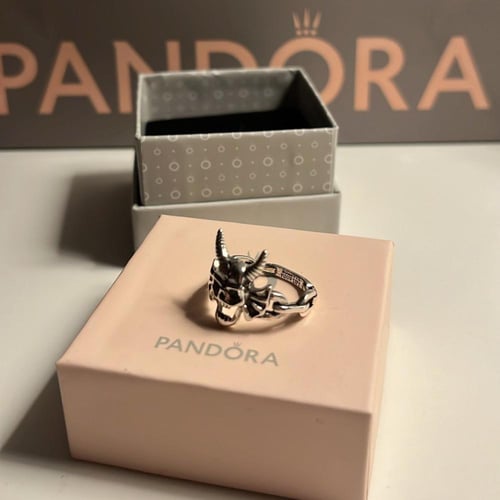 HELL FIRE CLUB “Stranger Things “