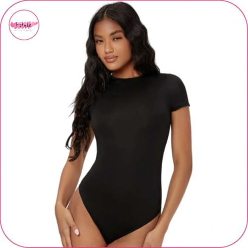 بودي سوت نص كم اسود سادة