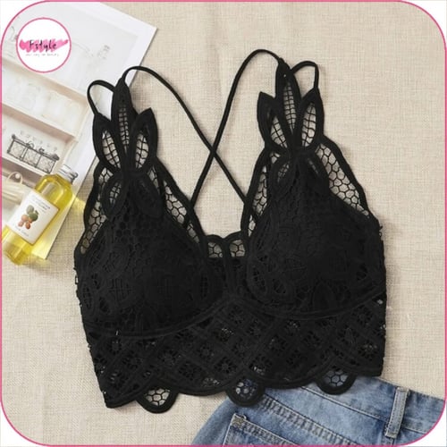 صدرية بتصميم دانتيل مزهر بشكل متقاطع