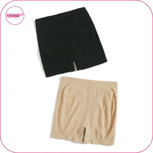 شورت رياضي ملمس ناعم وخفيف