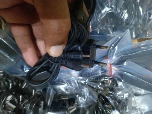 شاحن نوكيا 2×1 مسمار صغير ومسمار كبير في شاحن واحد