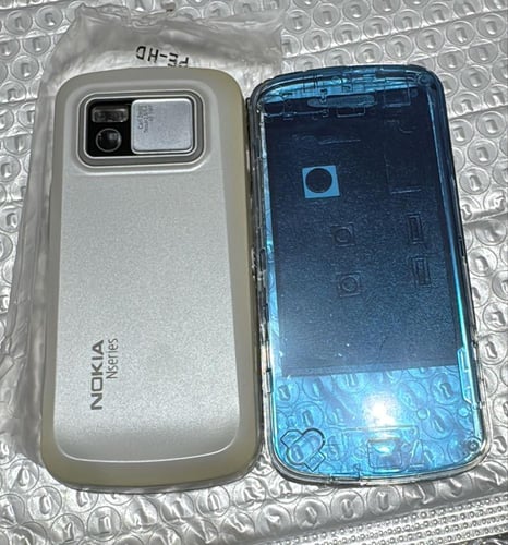 غطاء وكفر هاتف نوكيا N97 من الامام والخلف طقم اصلا...