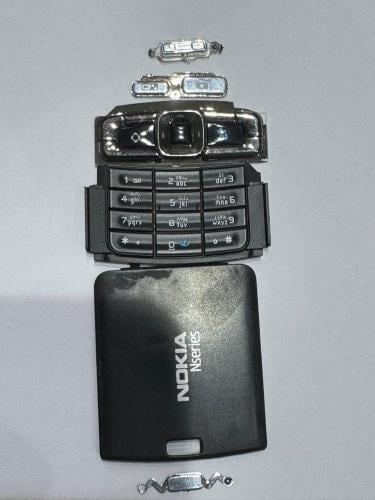 جوال نوكيا N95 8GB غطاء امامي وغطاء خلفي مع لوحة ا...