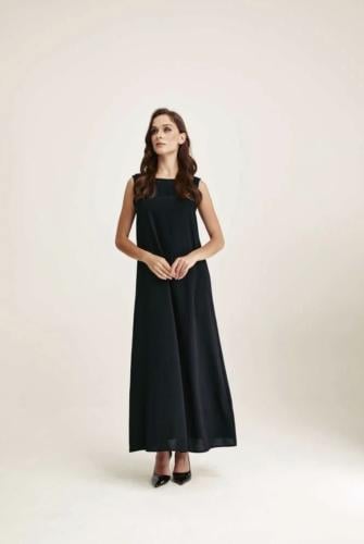 فستان تحت العباية لمار اسود